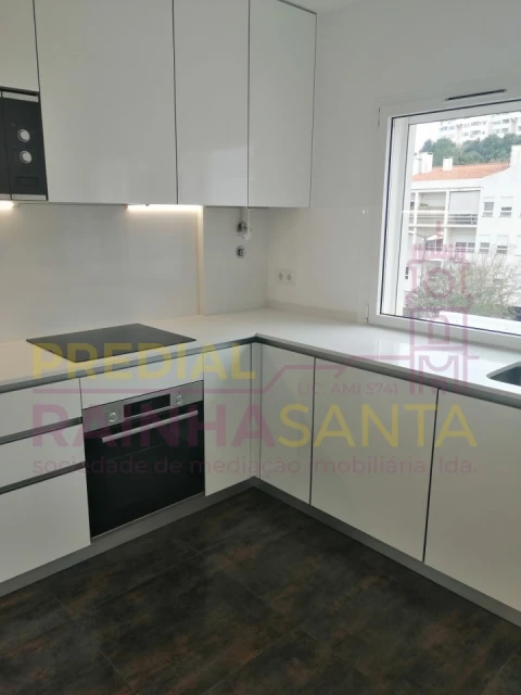 Apartamento T3 para Venda em Eiras e São Paulo de Frades