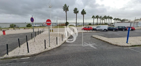 Terreno para Venda em Alhandra, São João dos Montes e Calhandriz