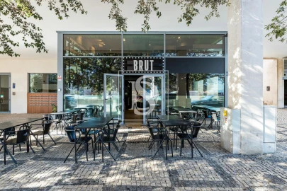 Loja para Venda em Parque das Nações