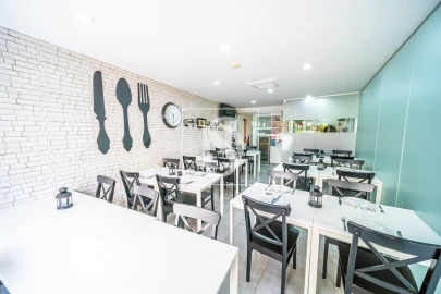 Negócio para Trespasse em Póvoa de Santa Iria e Forte da Casa