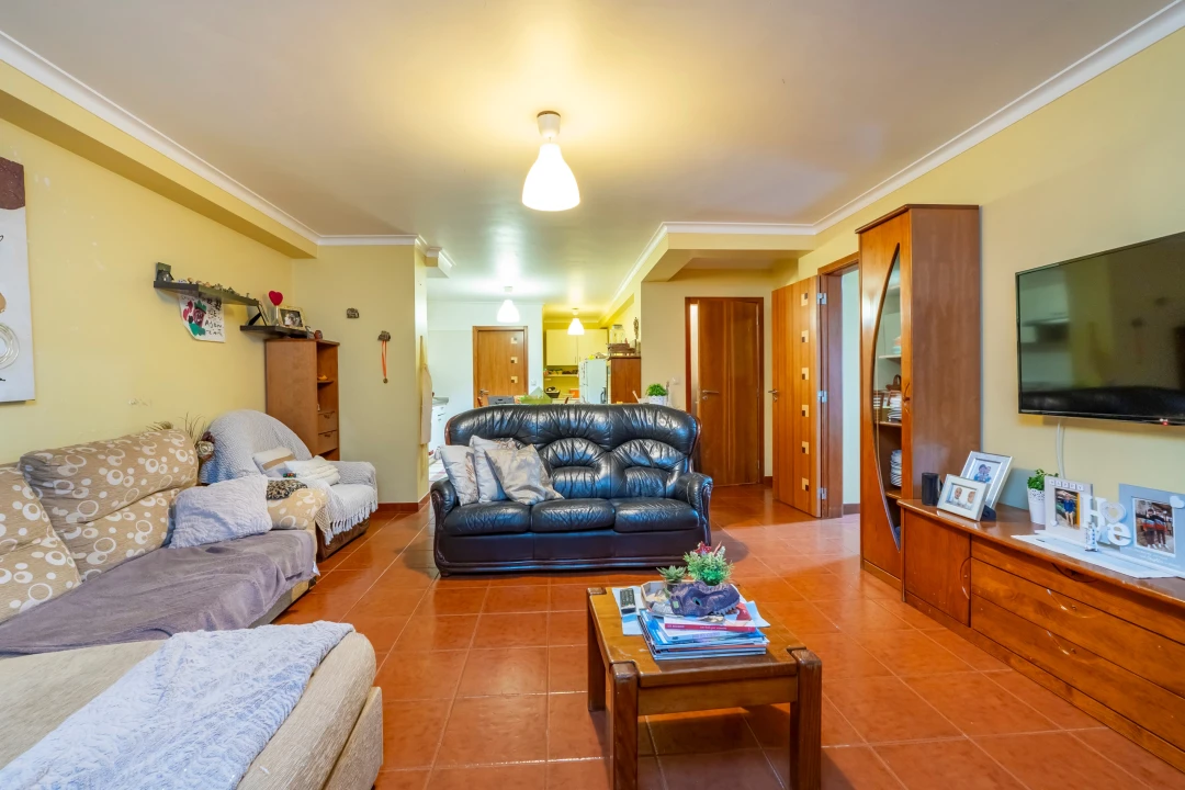 Moradia T5 para Venda em Santa Iria de Azoia, São João da Talha e Bobadela Foto 48