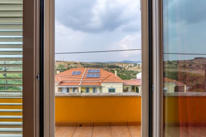 Moradia T5 para Venda em Santa Iria de Azoia, São João da Talha e Bobadela