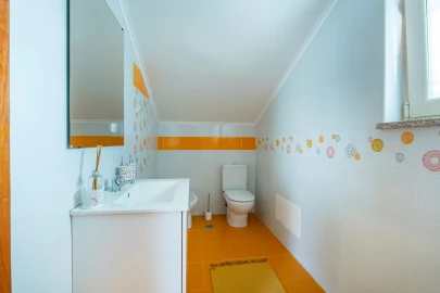 Moradia T5 para Venda em Santa Iria de Azoia, São João da Talha e Bobadela