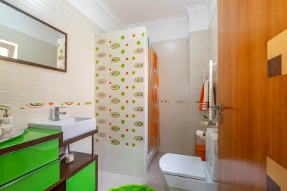 Moradia T5 para Venda em Santa Iria de Azoia, São João da Talha e Bobadela