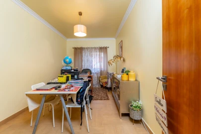 Moradia T5 para Venda em Santa Iria de Azoia, São João da Talha e Bobadela