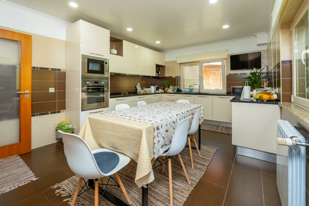 Moradia T5 para Venda em Santa Iria de Azoia, São João da Talha e Bobadela Foto 15