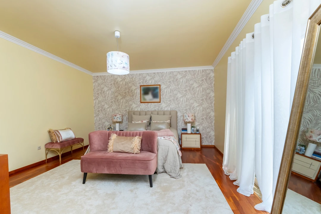 Moradia T5 para Venda em Santa Iria de Azoia, São João da Talha e Bobadela Foto 25