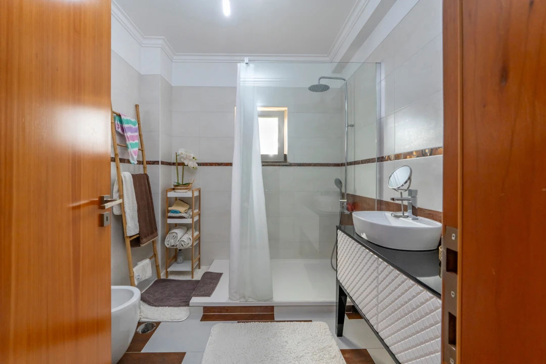 Moradia T5 para Venda em Santa Iria de Azoia, São João da Talha e Bobadela Foto 29