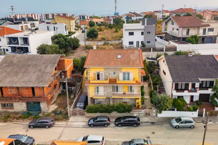 Moradia T5 para Venda em Santa Iria de Azoia, São João da Talha e Bobadela Foto 53