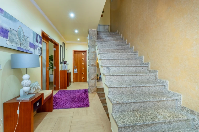 Moradia T5 para Venda em Santa Iria de Azoia, São João da Talha e Bobadela Foto 12