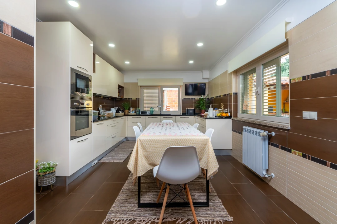 Moradia T5 para Venda em Santa Iria de Azoia, São João da Talha e Bobadela Foto 13