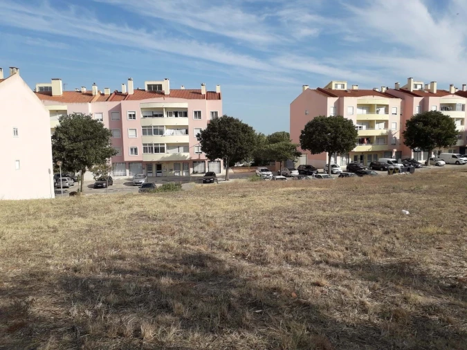 Terreno para Venda em Vialonga Foto 2