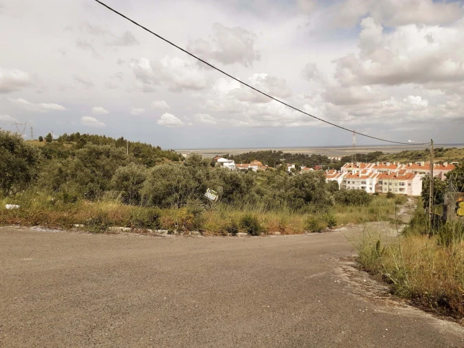 Terreno para Venda em Vialonga Foto 3