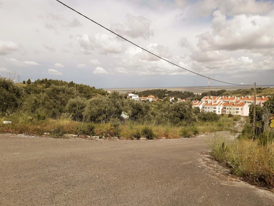 Terreno para Venda em Vialonga Foto 4