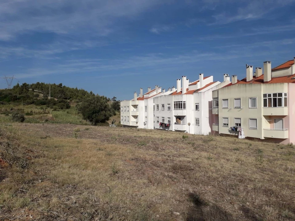 Terreno para Venda em Vialonga Foto 1