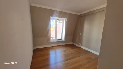 Apartamento T2 para Venda em Avenidas Novas