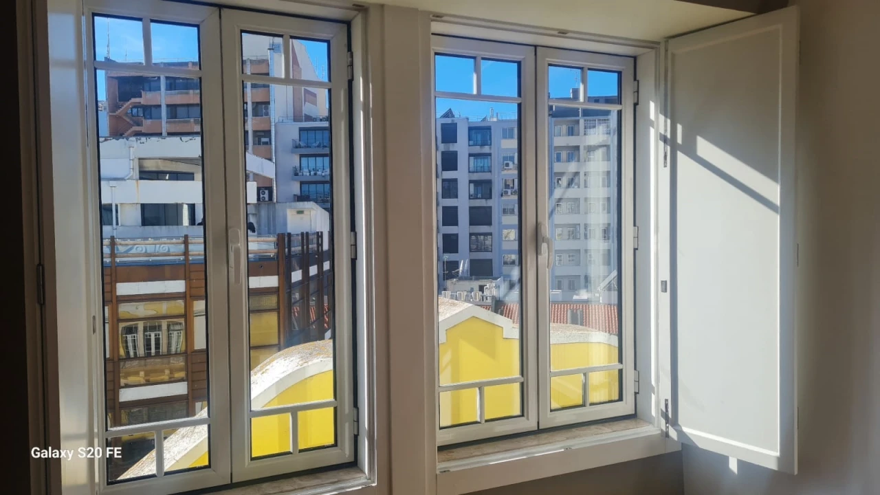 Apartamento T2 para Venda em Avenidas Novas Foto 10