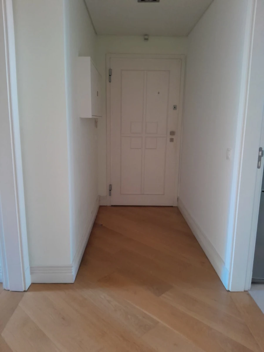 Apartamento T2 para Venda em Avenidas Novas Foto 6