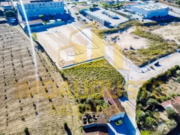 Terreno para Venda em São Pedro e Santa Maria e Vila Boa do Mondego