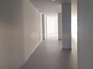 Loja para Arrendamento em Cidade da Maia