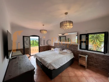 Moradia T3 para Venda em Loule (São Clemente)