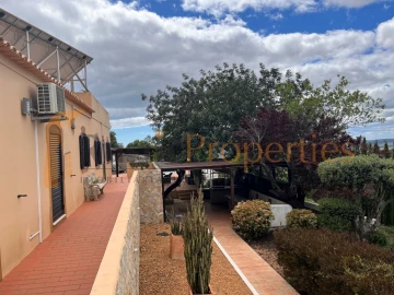 Moradia T3 para Venda em Loule (São Clemente)