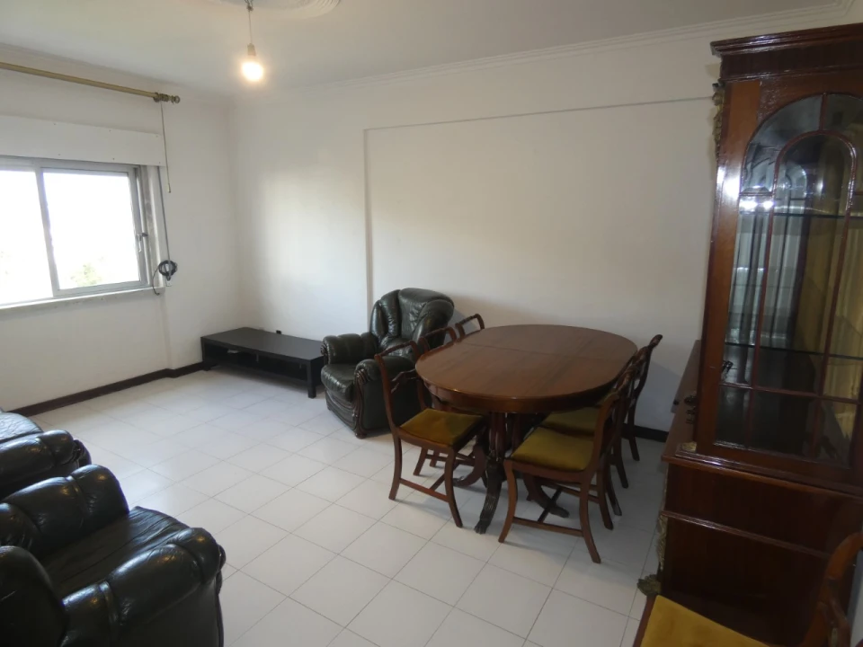 Apartamento T3 para Venda em Mina de Água Foto 5