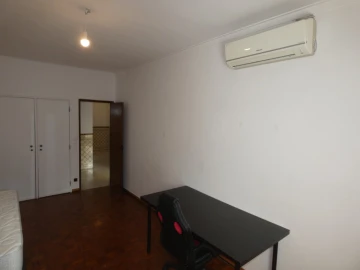 Apartamento T3 para Venda em Mina de Água