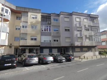 Apartamento T3 para Venda em Mina de Água
