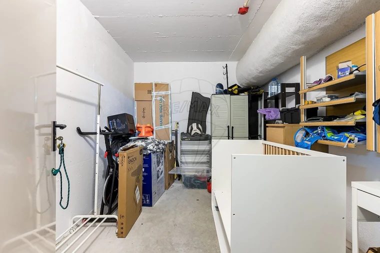 Apartamento T3 para Venda em Póvoa de Santo Adrião e Olival Basto Foto 24