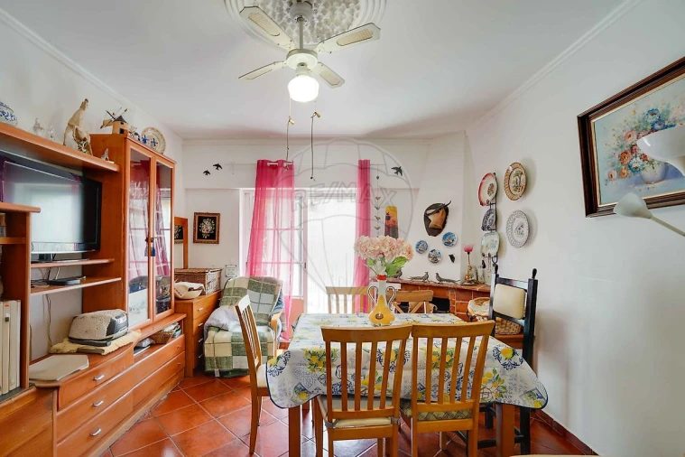 Moradia T3 para Venda em Camarate, Unhos e Apelação Foto 16