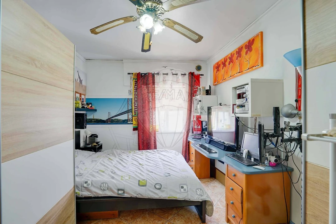 Moradia T3 para Venda em Camarate, Unhos e Apelação Foto 5