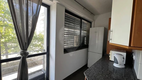 Apartamento T2 para Arrendamento em Parque das Nações