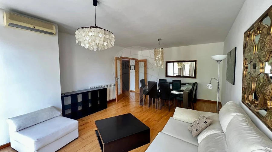 Apartamento T2 para Arrendamento em Parque das Nações Foto 22