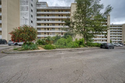 Apartamento T3 para Venda em Marvila, Ribeira Santarém, São Salvador, São Nicolau