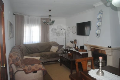 Moradia T3 para Venda em Alpiarça