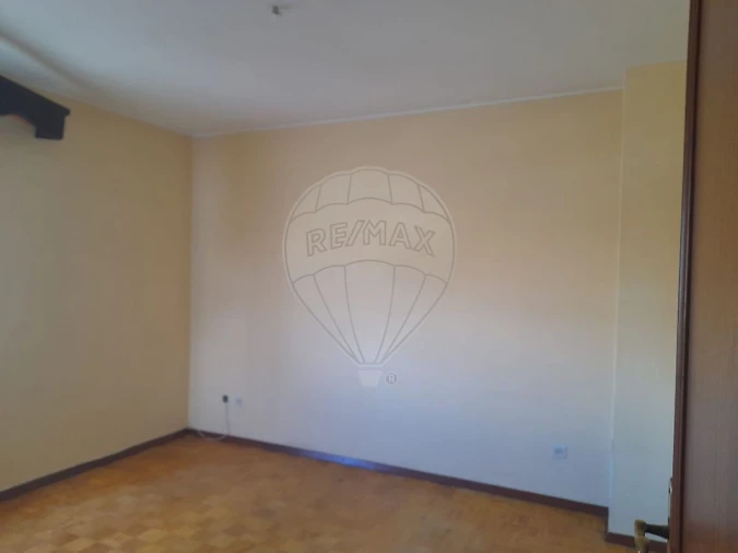 Moradia T3 para Venda em Alpiarça Foto 16