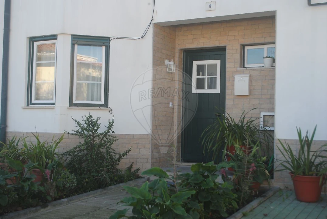 Moradia T3 para Venda em Alpiarça Foto 1