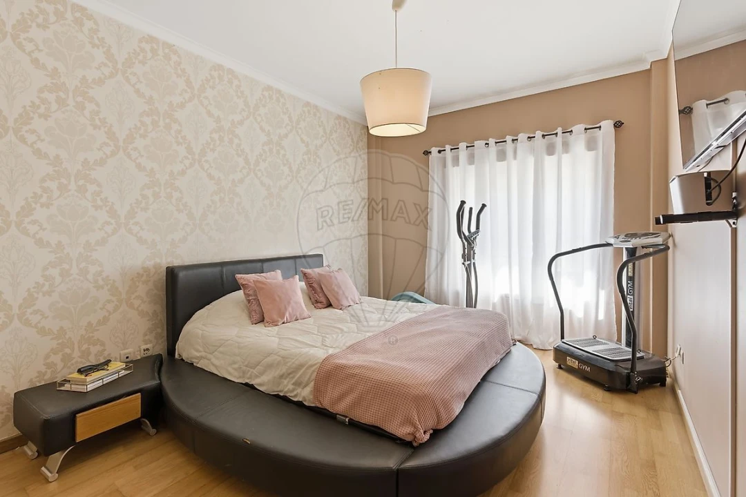 Apartamento T2 para Venda em Pinhal Novo Foto 29