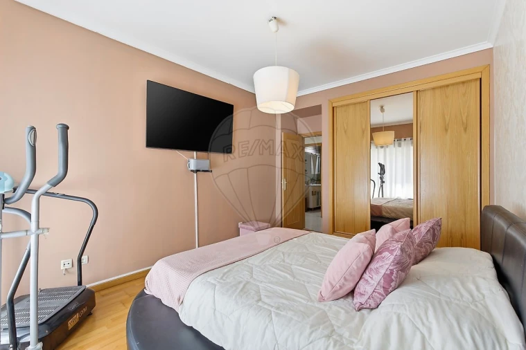 Apartamento T2 para Venda em Pinhal Novo Foto 30