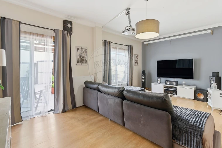 Apartamento T2 para Venda em Pinhal Novo Foto 16