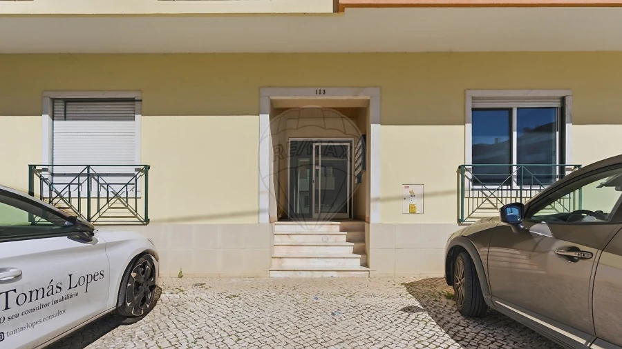 Apartamento T2 para Venda em Pinhal Novo Foto 4