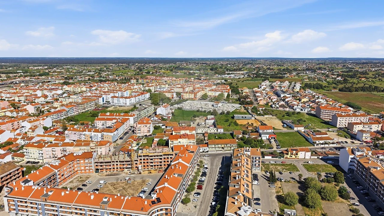 Apartamento T2 para Venda em Pinhal Novo Foto 36