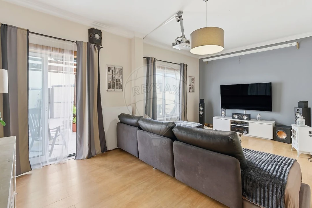 Apartamento T2 para Venda em Pinhal Novo Foto 16