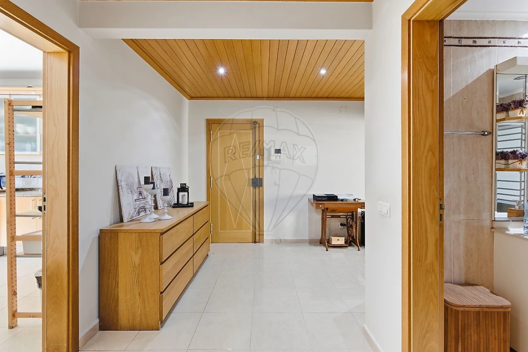 Apartamento T2 para Venda em Pinhal Novo Foto 31