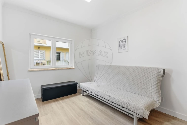 Moradia T3 para Venda em Quinta do Conde Foto 18