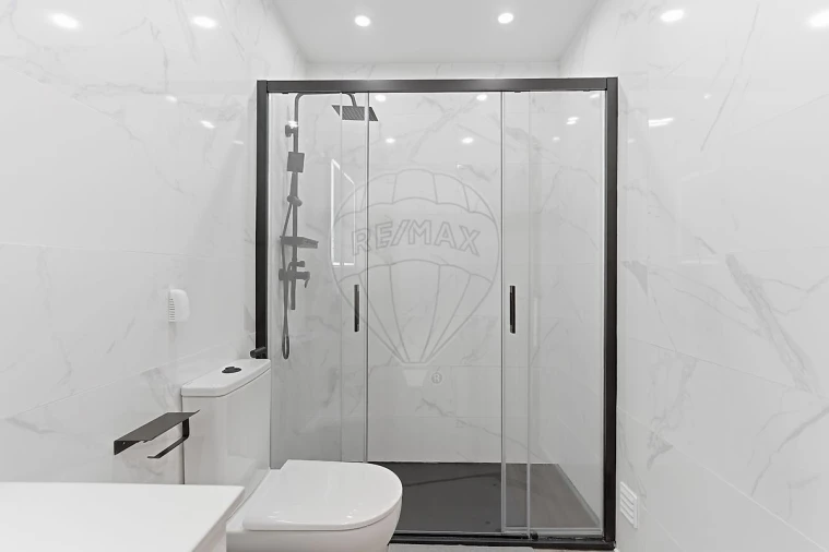 Moradia T3 para Venda em Quinta do Conde Foto 21