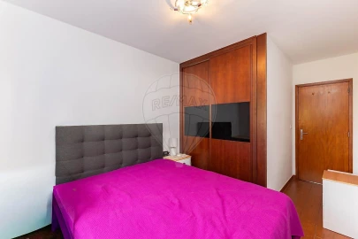 Apartamento T3 para Venda em Vilar de Andorinho