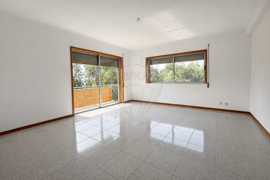 Apartamento T2 para Arrendamento em Santa Marinha e São Pedro da Afurada Foto 3