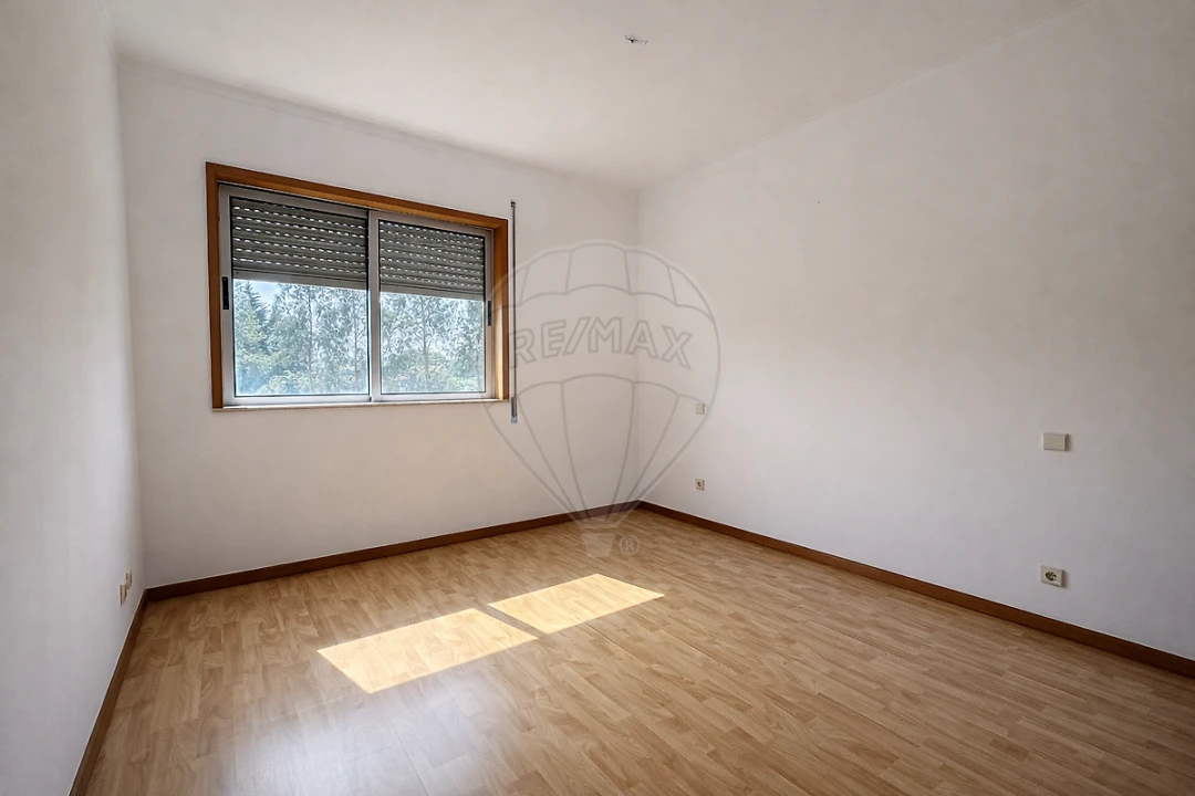 Apartamento T2 para Arrendamento em Santa Marinha e São Pedro da Afurada Foto 6